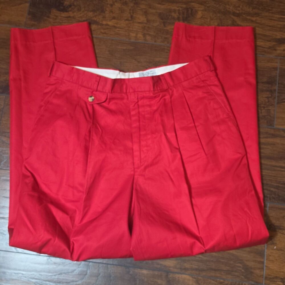 Vintage Izod Pants Mens 36 Red Pleated Chino Golf Trousers Retro Preppy